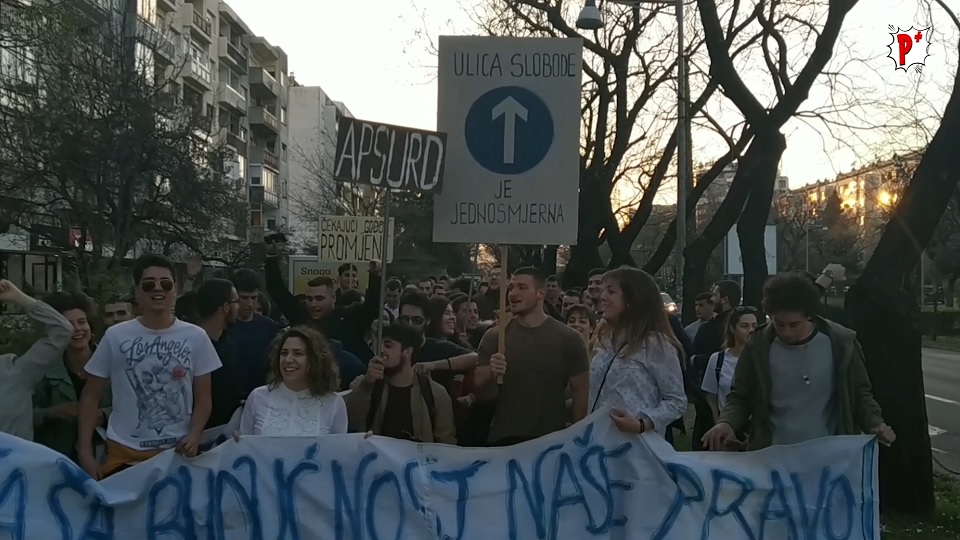 طلاب الجبل الأسود يقاومون
