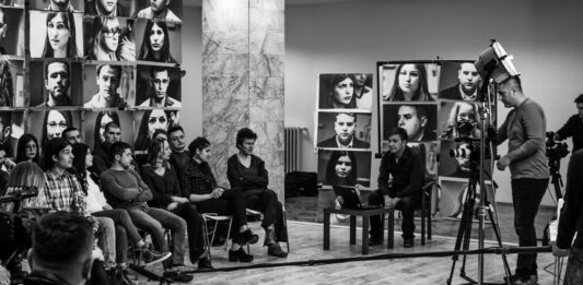 ŠKOLE BEZ MOBILNIH TELEFONA