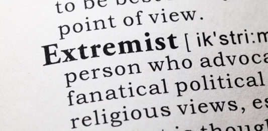 POLITIKA PODSTIČE EKSTREMIZAM
