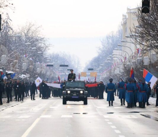 LEADERS OFFER DELUSIONS